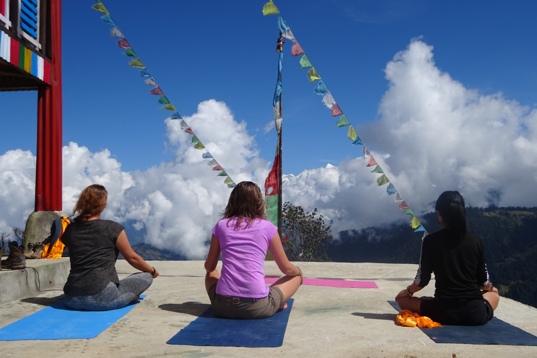Everest Panorama Yoga Trek